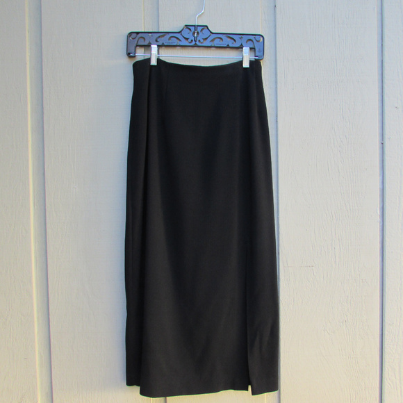 David N. Dresses & Skirts - David N. Black Skirt NICE! !